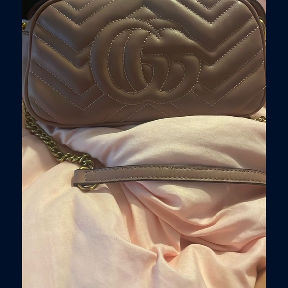 Gucci blush pink - Picture 3 of 8
